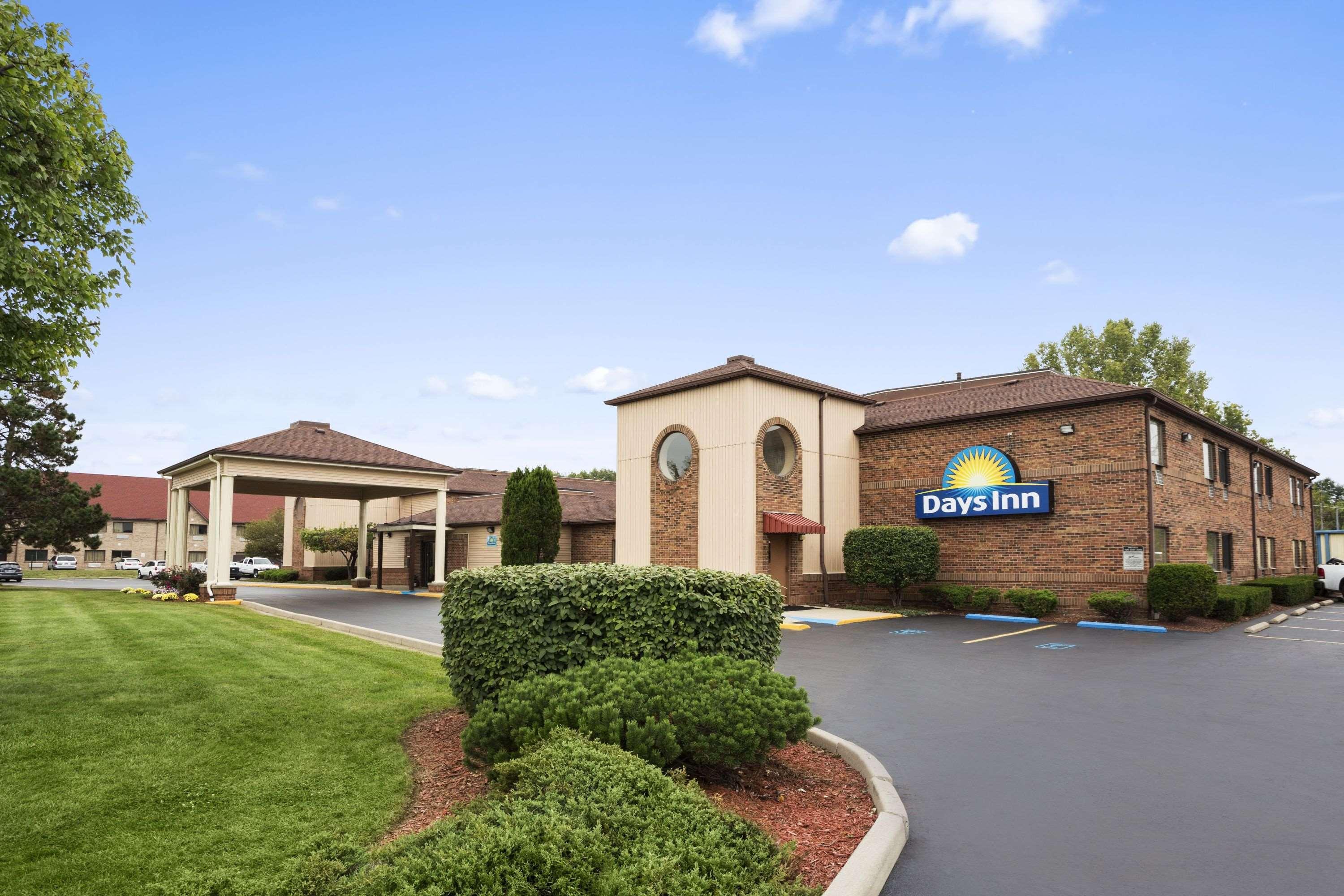Days Inn By Wyndham Middletown Bagian luar foto